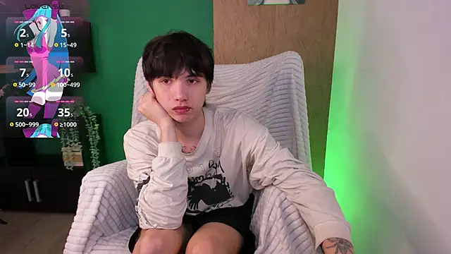 Snapshot of Tayller_Jonson chatting on February 2025 10:06:02 AM Tayller Jonson online show from February 2025 10:06:02 AM