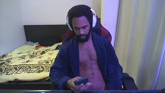 kevi cocks online show from February 2025 08:01:01 PM