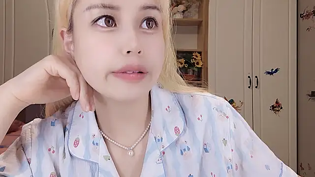 Lucky-xiuxiu online show from March 2025 01:16:01 AM