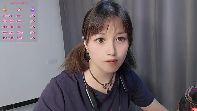 Lucky-xiuxiu online show from October 2025 03:31:01 PM