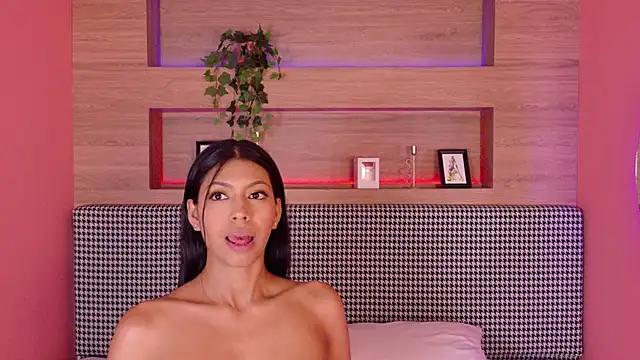 Snapshot of AbieHills chatting on January 2025 10:18:01 PM AbieHills online show from January 2025 10:18:01 PM