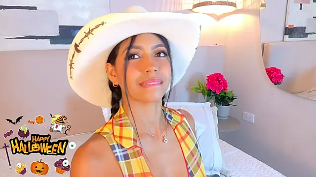 Snapshot of AbieHills chatting on October 2025 01:34:02 PM AbieHills online show from October 2025 01:34:02 PM