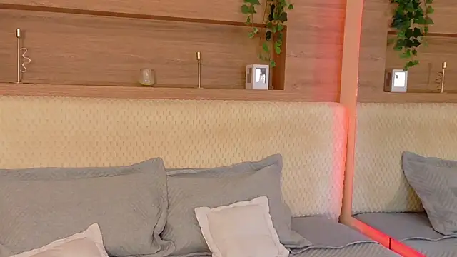 Snapshot of AbieHills chatting on November 2025 11:31:02 AM AbieHills online show from November 2025 11:31:02 AM