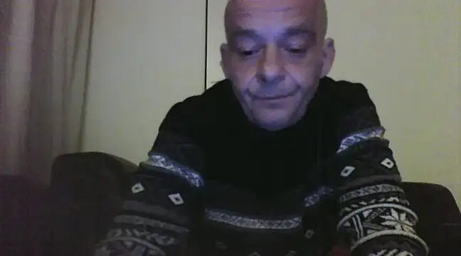 Snapshot of horndude187187 chatting on January 2025 01:11:01 AM horndude187187 online show from January 2025 01:11:01 AM