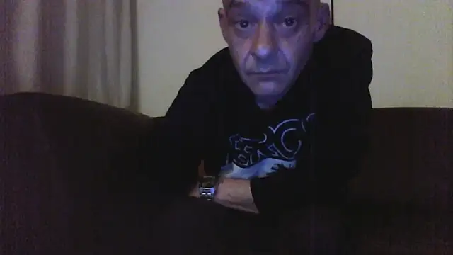 Snapshot of horndude187187 chatting on January 2025 01:30:01 AM horndude187187 online show from January 2025 01:30:01 AM