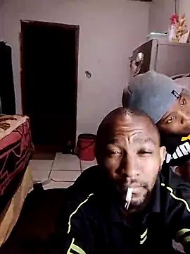 KMbesxxx online show from November 2025 09:19:02 PM