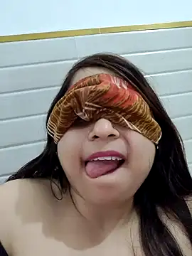 shreya1765 online show from January 2025 02:17:02 PM