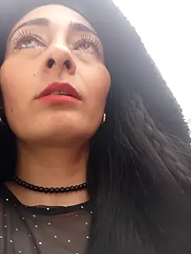 BELLA--26 online show from February 2025 08:20:02 PM