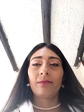 BELLA--26 online show from March 2025 07:27:02 PM