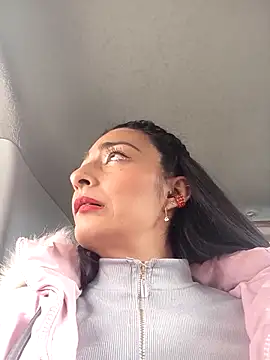 BELLA--26 online show from March 2025 07:17:01 PM