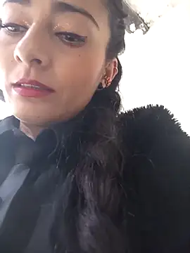 BELLA--26 online show from March 2025 08:54:01 PM