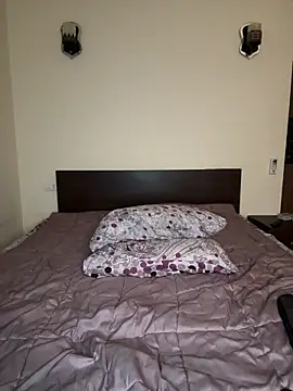 Mia-Fuchs online show from January 2025 03:06:02 AM