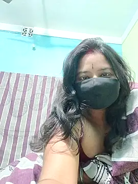  MilkyBar online show from February 2025 06:01:01 PM