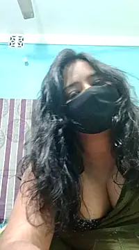  MilkyBar online show from February 2025 08:22:01 PM