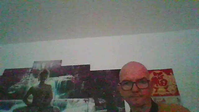 Snapshot of Ricaro78 chatting on March 2025 08:12:01 PM Ricaro78 online show from March 2025 08:12:01 PM