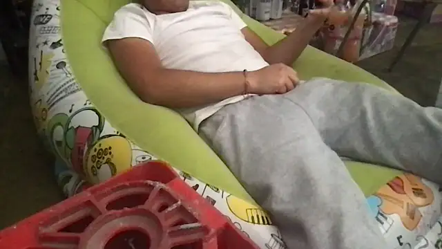 RODRI POLLADURA online show from February 2026 09:46:01 PM