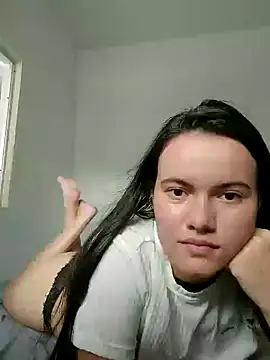 camillebr online show from January 2025 03:55:01 PM