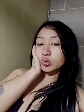 Snapshot of boobsTaylor chatting on November 2025 07:44:01 AM boobsTaylor online show from November 2025 07:44:01 AM