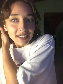 Snapshot of NickiYoung chatting on January 2025 09:05:01 AM NickiYoung online show from January 2025 09:05:01 AM