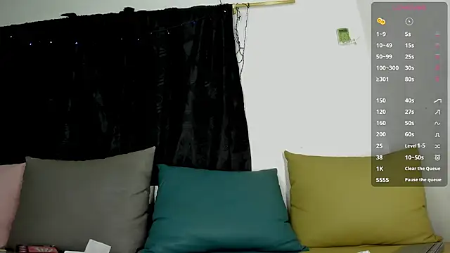 Snapshot of maison_sofia1 chatting on March 2025 06:21:02 AM maison sofia1 online show from March 2025 06:21:02 AM