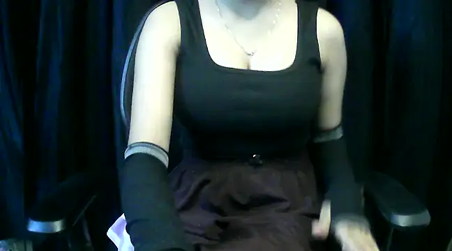 hot-niti online show from February 2025 06:04:01 PM