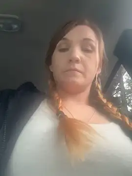 Snapshot of Kitty_DaCocks chatting on November 2025 10:48:01 PM Kitty DaCocks online show from November 2025 10:48:01 PM