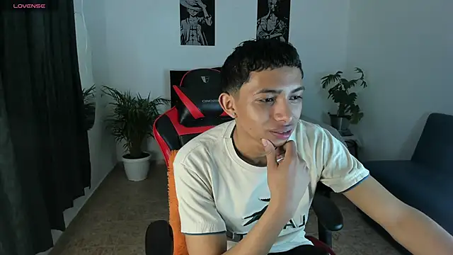 Snapshot of twinkmilk_ chatting on September 2025 07:02:02 PM twinkmilk online show from September 2025 07:02:02 PM