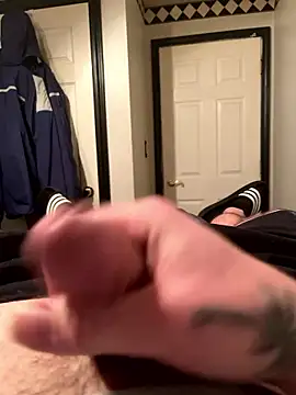 coreyl9718 online show from January 2026 01:30:01 AM