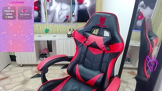 Anniee x online show from January 2025 12:27:01 PM