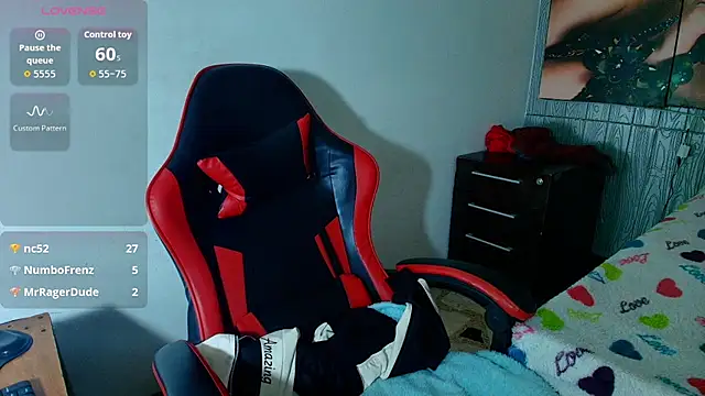 Anniee x online show from March 2026 02:11:02 PM