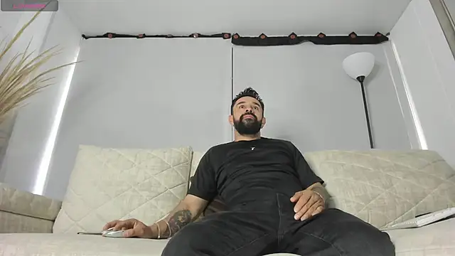 ragnar881547 online show from January 2025 11:53:01 AM