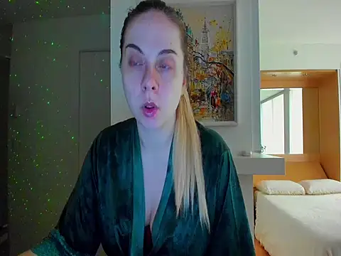 Snapshot of HappyIva chatting on January 2025 08:56:01 PM HappyIva online show from January 2025 08:56:01 PM