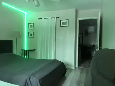 Snapshot of HappyIva chatting on September 2025 08:43:01 PM HappyIva online show from September 2025 08:43:01 PM