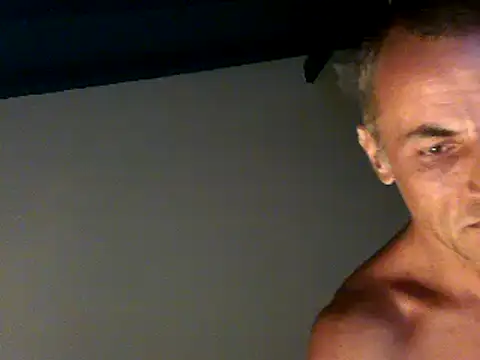 Snapshot of GoloZeusMax chatting on March 2025 05:58:02 AM GoloZeusMax online show from March 2025 05:58:02 AM