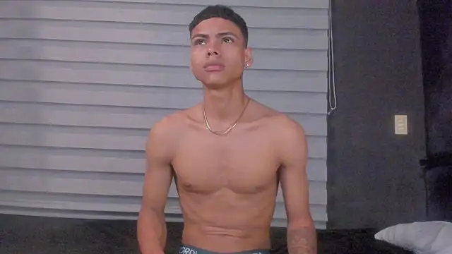 adam piarse01 online show from March 2025 11:48:01 PM