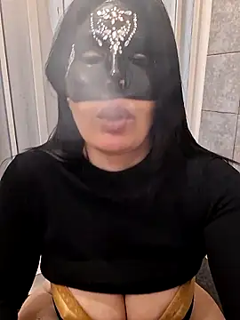 desyree89 online show from February 2026 03:07:01 PM