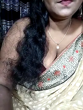 YERY HOT online show from October 2025 07:14:02 PM