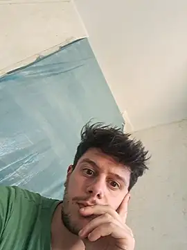 twooloverss online show from March 2026 03:28:02 PM