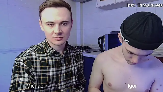 Snapshot of michael_sexdevil chatting on January 2025 03:34:02 PM michael sexdevil online show from January 2025 03:34:02 PM