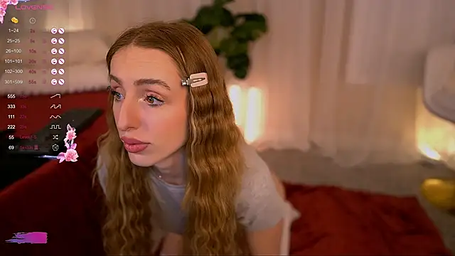 LunaBlossomX online show from February 2025 12:05:02 AM