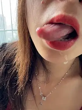 SSSniang- online show from October 2025 01:31:01 AM