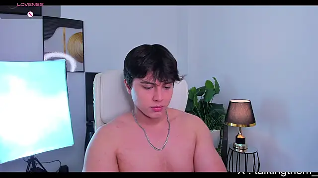 Thom Ohtani online show from February 2025 07:25:01 PM