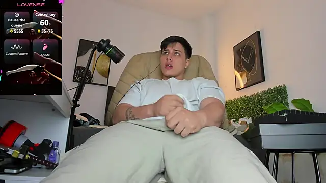 Thom Ohtani online show from February 2026 04:44:01 PM