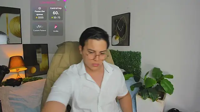 Thom Ohtani online show from March 2026 10:03:02 PM