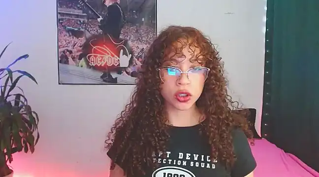 Atenas-33 online show from February 2025 02:06:02 AM