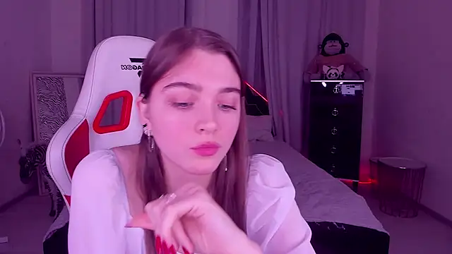 VITA TESS online show from March 2025 04:54:01 PM