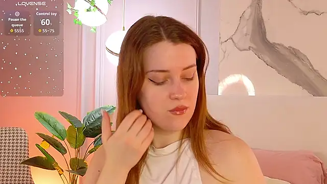 EllieGarson online show from February 2026 05:06:02 PM