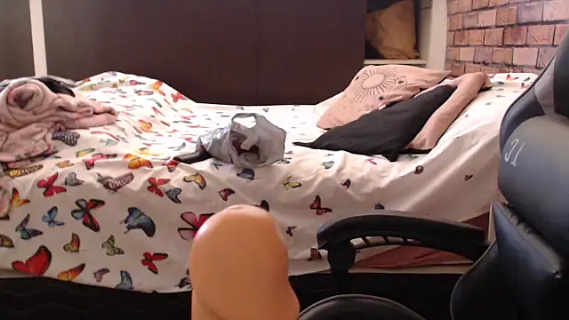 loirascorpio online show from March 2026 02:55:01 PM