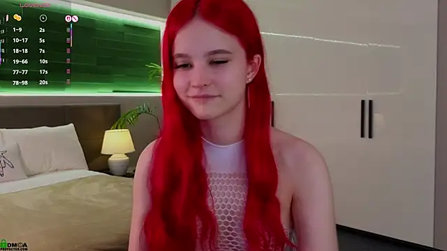 Snapshot of Rina_Red chatting on November 2025 01:39:01 AM Rina Red online show from November 2025 01:39:01 AM