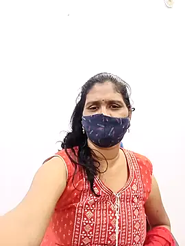 Lucky-Deepthi online show from February 2025 09:27:02 PM